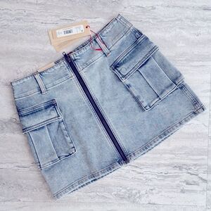 ALICE + OLIVIA Denim Cargo Mini Skirt